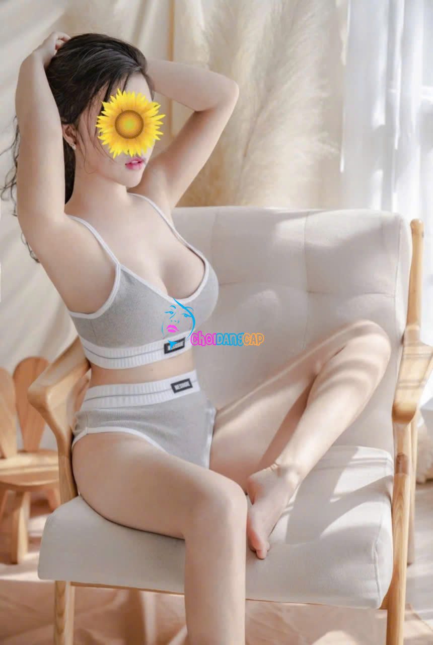 HẰNG DU MỤC GÁI GỌI CẦN THƠ XINH DÂM DỄ THƯƠNG 4 2FD025F6 8CCB 4ACA 8E52 D5FA068CC3F8