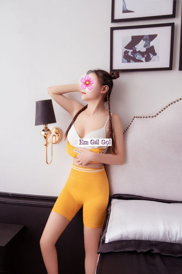 Emily Gái Gọi Thanh Hà Mới Làm Face Xinh Đẹp Ngọt Ngào 14 801455 600x900 1