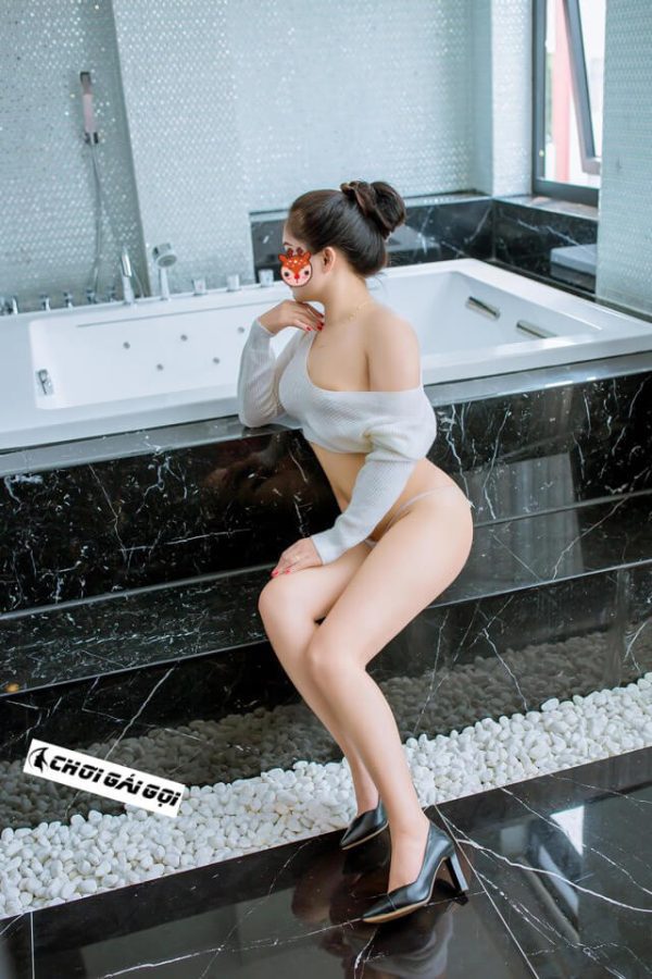 Kiều Trang gái gọi Quận 3 rực lửa,dâm,mông căng ngực đẹp mê li 9 kieu trang boydy ruc luadammong cang nguc dep me li 1086930 original 600x900 1